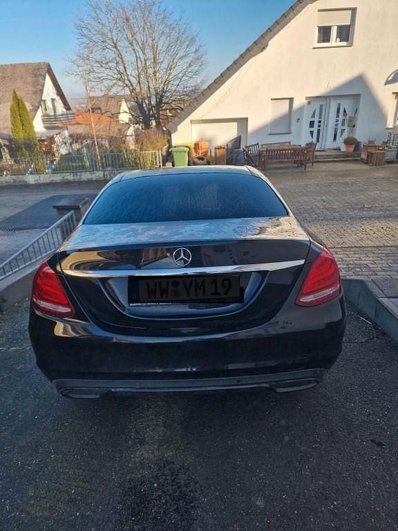 Gebraucht Mercedes C250 207 PS (152 kW) 2017 Schwarz Limousine