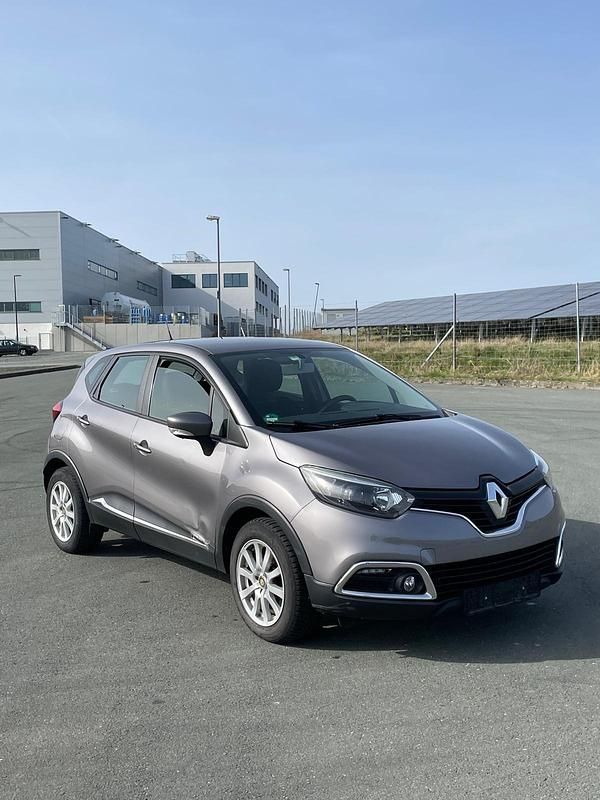 Gebraucht Renault Captur 90 PS (66 kW) 2014 Grau SUV