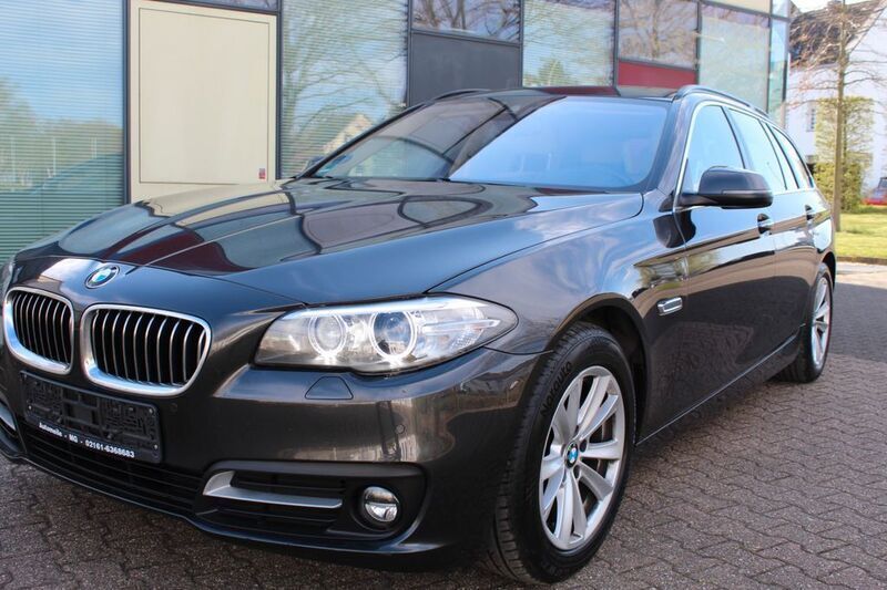 Grau Gebraucht 2016 BMW 520 Kombi | 15.880 € (Fairer Preis) - Bild 1/4