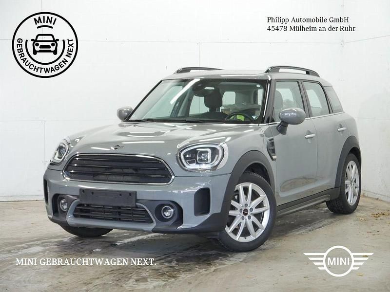 Grau Gebraucht 2022 Mini One D Essential Kleinwagen | 23.990 € - Bild 1/4