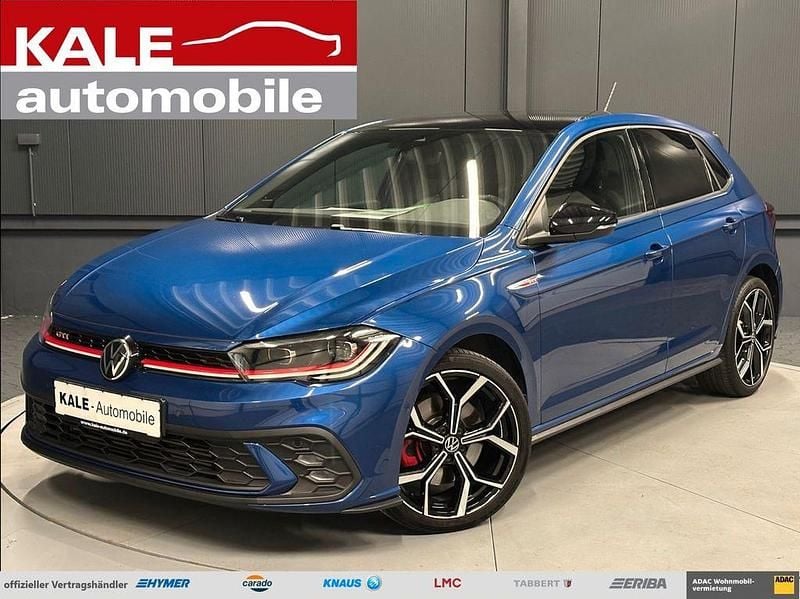 Blau metallic (reef blue metallic) Gebraucht 2022 VW Polo IQ Drive Limousine | 25.890 € (Etwas zu teuer) - Bild 1/4