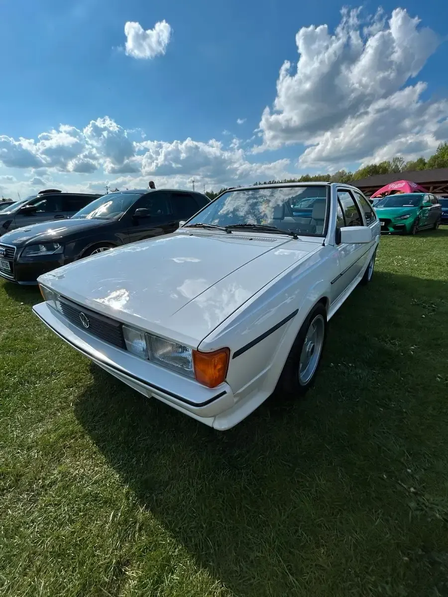 Gebraucht VW Scirocco 95 PS (69 kW) 1988 Weiß Coupé