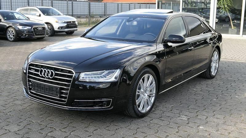 Gebraucht Audi A8L Ambiente 435 PS (319 kW) 2018 Schwarz Limousine