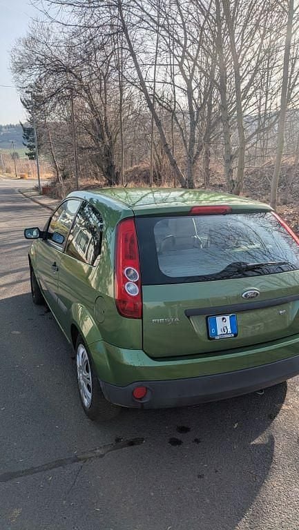Gebraucht Ford Fiesta 60 PS (44 kW) 2005 Grün Kleinwagen