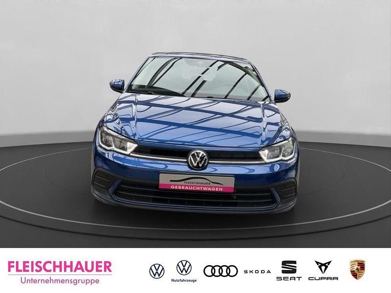 Gebraucht VW Polo Life 80 PS (58 kW) 2022 Blau Kleinwagen