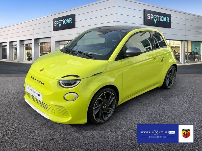 Grün Gebraucht 2025 Abarth 500e Kleinwagen | 31.780 € (Teuer) - Bild 1/4