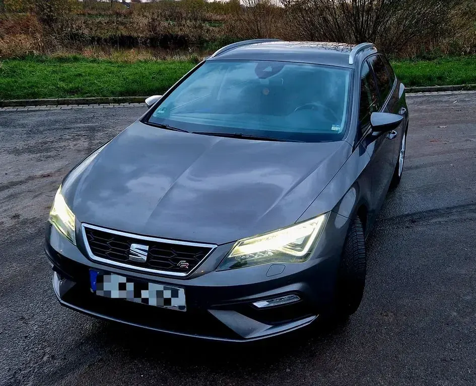 Second-hand Seat Leon ST FR 150 CP (110 kW) 2017 Gri Break