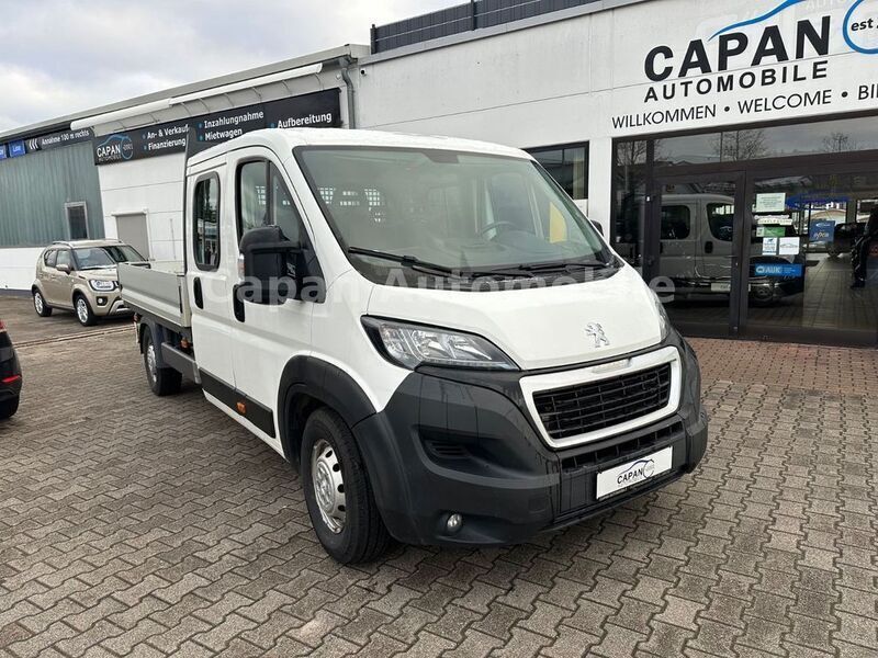 Gebraucht Peugeot Boxer 163 PS (119 kW) 2018 Weiß Van
