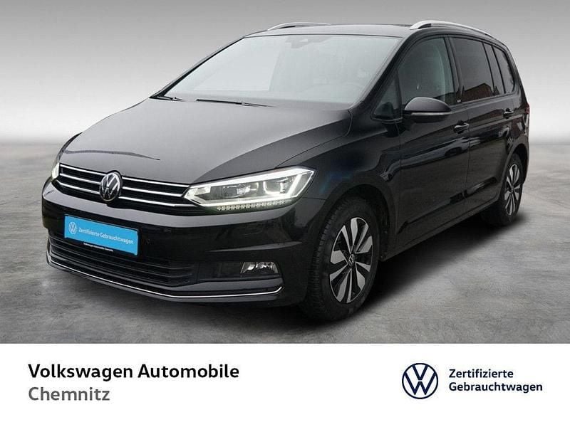 Gebraucht VW Touran Move 150 PS (110 kW) 2024 Deep black perleffekt Van / Kleinbus