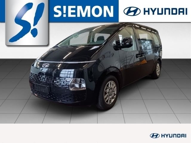 Schwarz Gebraucht 2024 Hyundai Staria Trend Van | 39.930 € (Superpreis) - Bild 1/4
