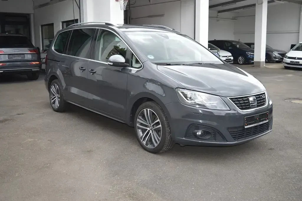 Gebraucht Seat Alhambra FR-Line 177 PS (130 kW) 2020 Grau Van / Kleinbus