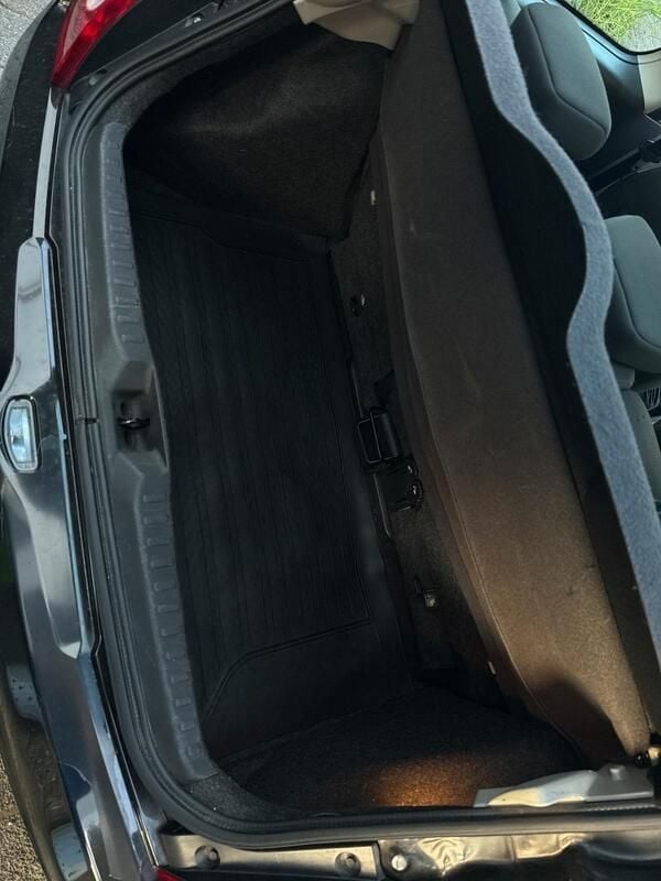 Schwarz Gebraucht 2006 Nissan Micra Kleinwagen | 2.100 € - Bild 1/4
