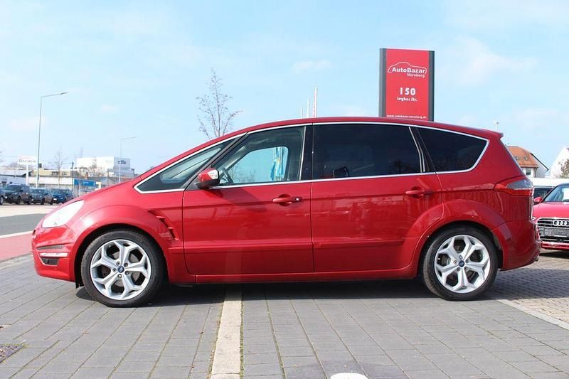 Gebraucht Ford S-MAX Titanium 200 PS (147 kW) 2014 Rot Van / Kleinbus