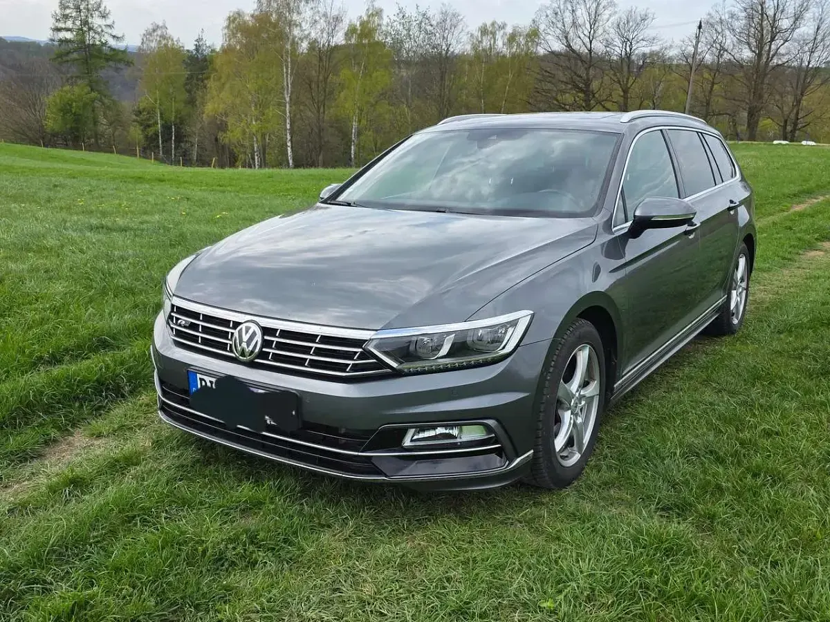 Używany VW Passat Highline 190 KM (139 kW) 2016 Szary Kombi
