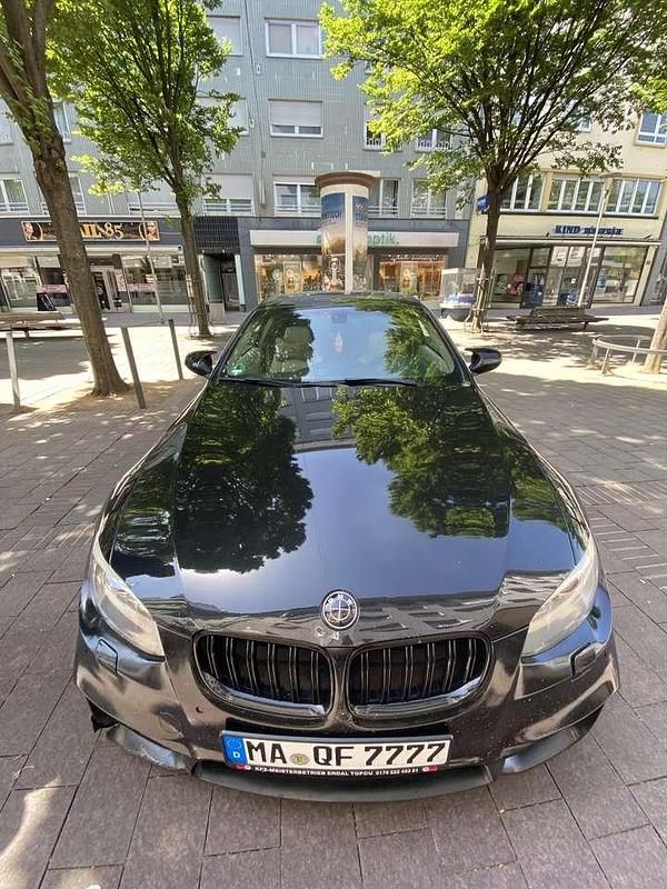 Gebraucht BMW 335 286 PS (210 kW) 2012 Schwarz Coupé