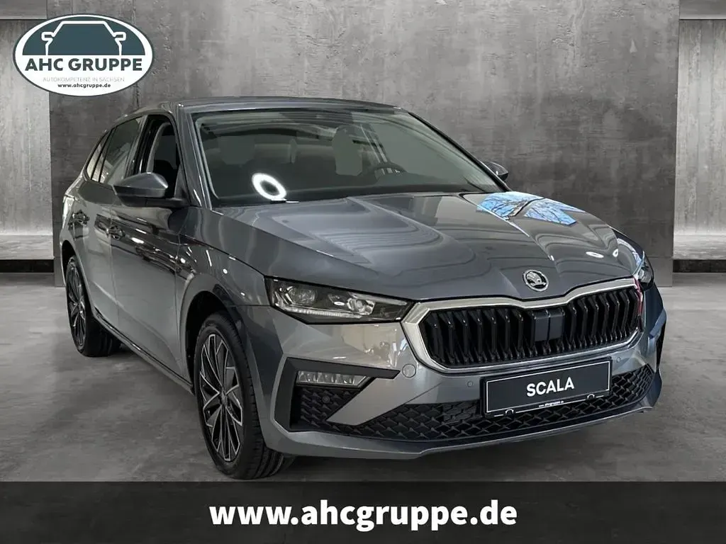 Gebraucht Skoda Scala Tour 116 PS (85 kW) 2025 Grau Kleinwagen
