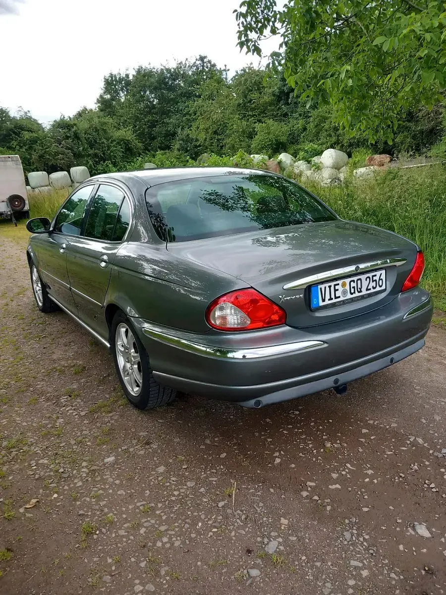 Gebraucht Jaguar X-type 150 PS (110 kW) 2003 Grau Limousine