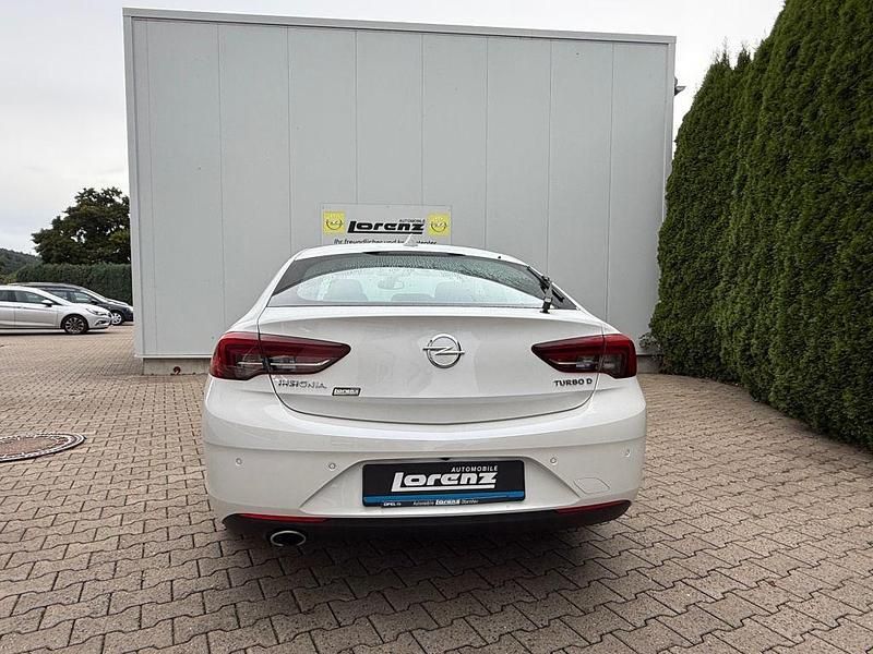 Gebraucht Opel Insignia Innovation 170 PS (125 kW) 2018 Abalone weiß Limousine