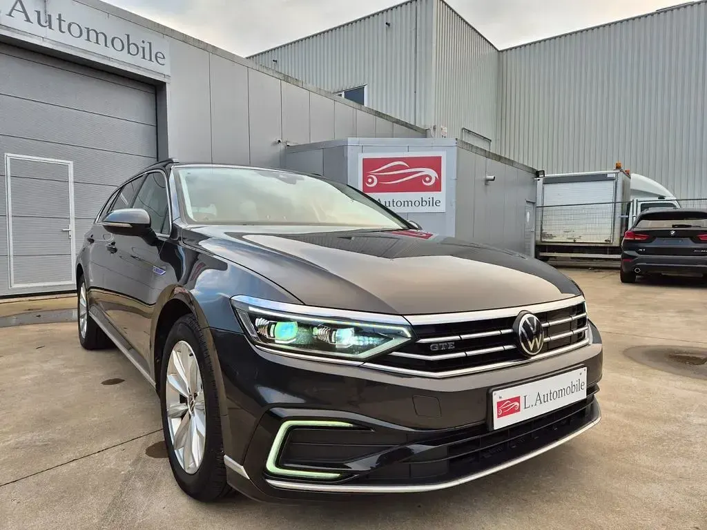 Gebraucht VW Passat GTE 218 PS (160 kW) 2021 Grau Limousine
