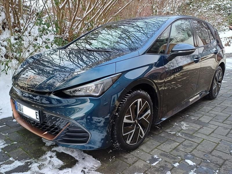 Gebraucht Cupra Born 169 kW (231 PS) 2024 Blau Kleinwagen