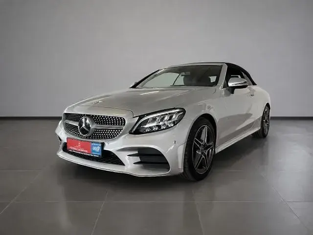 Gebraucht Mercedes C180 AMG line 156 PS (114 kW) 2020 Silber Cabrio
