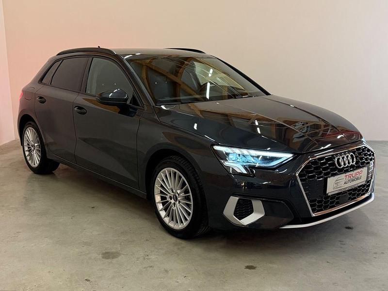 Gebraucht Audi A3 Advanced 150 PS (110 kW) 2021 Grau Limousine