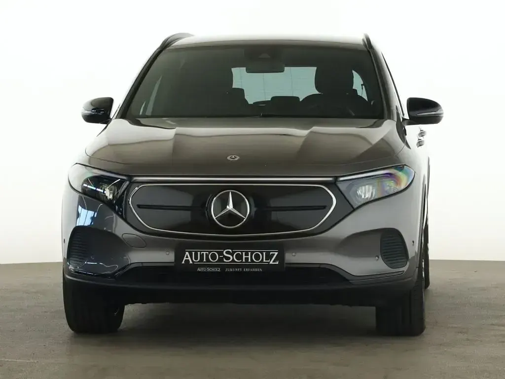 Gebraucht Mercedes EQA250 Night 139 kW (190 PS) 2022 Grau SUV