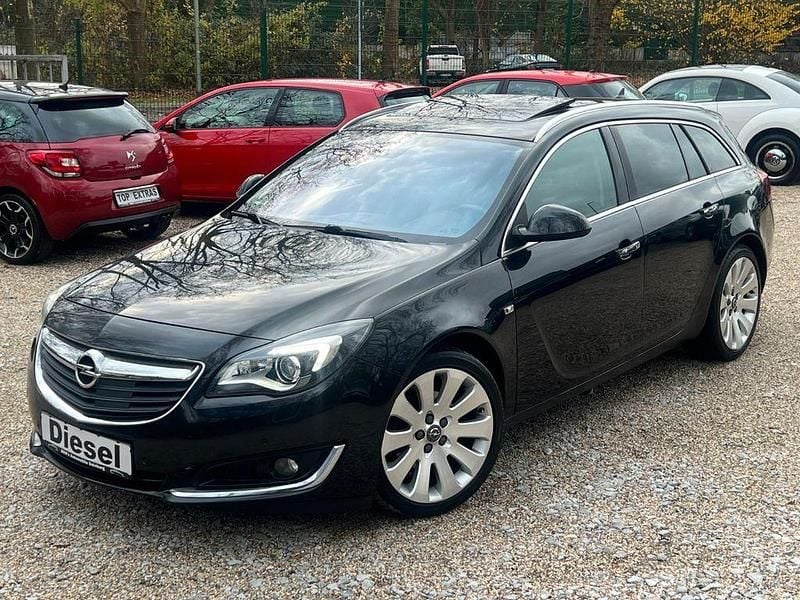 Gebraucht Opel Insignia Sport 194 PS (142 kW) 2014 Grau Kombi