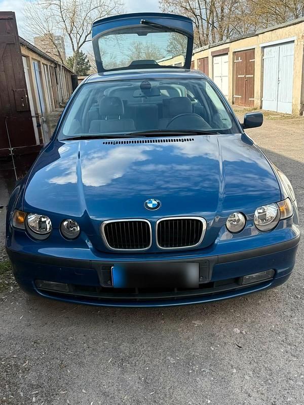 Gebraucht BMW 316 Compact 116 PS (85 kW) 2002 Blau Kleinwagen