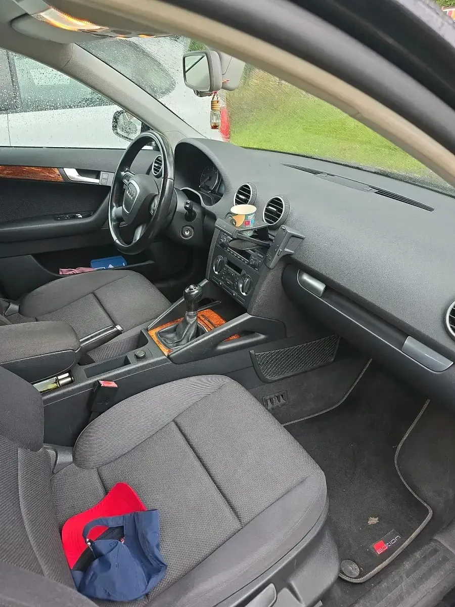 Gebraucht Audi A3 105 PS (77 kW) 2006 Schwarz Kleinwagen