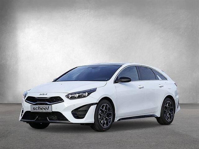 Gebraucht Kia Ceed 140 PS (102 kW) 2024 Weiß Kleinwagen
