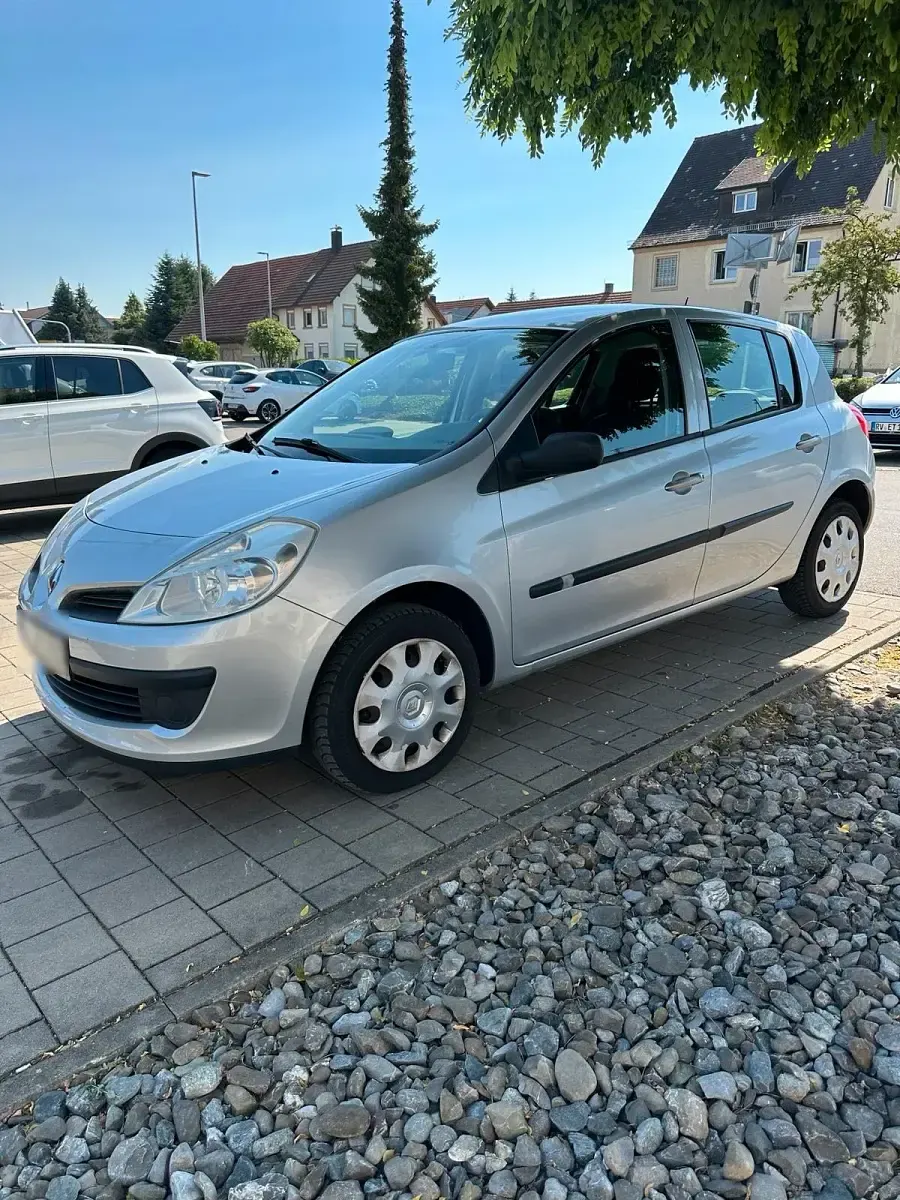 Gebraucht Renault Clio 75 PS (55 kW) 2008 Grau Kleinwagen