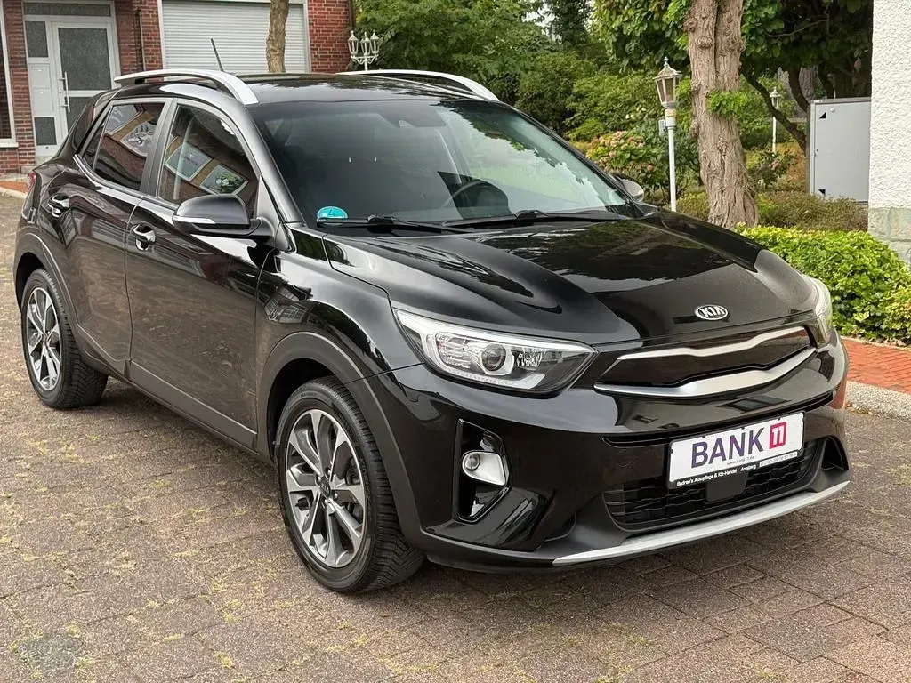 Gebraucht Kia Stonic Vision 99 PS (72 kW) 2018 Schwarz SUV