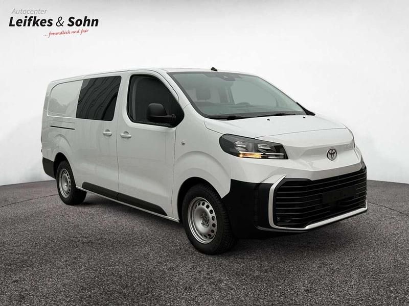 Gebraucht Toyota Proace 144 PS (105 kW) 2024 Ice white Van / Kleinbus