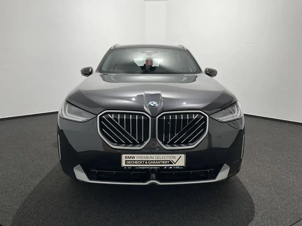 Gebraucht BMW X3 Sport Line 208 PS (152 kW) 2025 Grau SUV