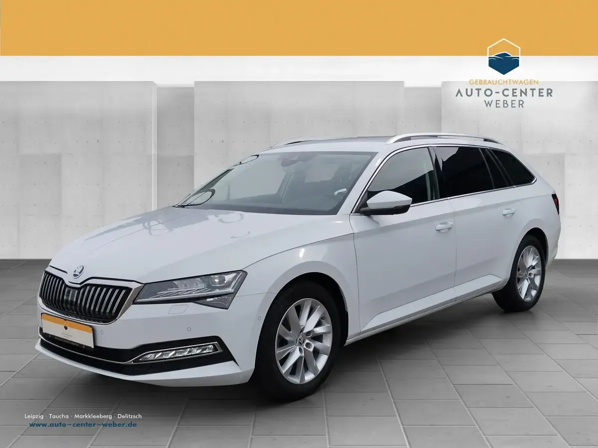 Gebraucht Skoda Superb Style 200 PS (147 kW) 2023 Weiß Kombi