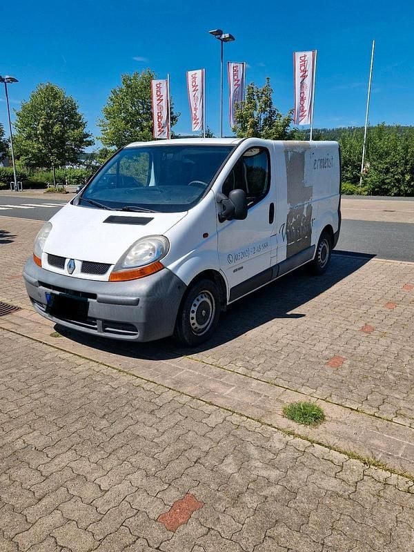 Weiß Gebraucht 2006 Renault Trafic Van / Kleinbus | 4.299 € (Superpreis) - Bild 1/4