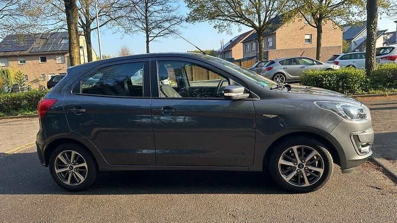 Gebraucht Ford Ka Plus Cool & Connect 86 PS (63 kW) 2019 Grau Kleinwagen