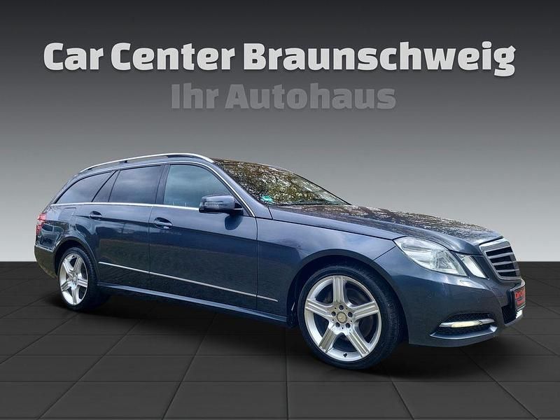 Gebraucht Mercedes E350 Avantgarde 265 PS (194 kW) 2013 Grau Limousine