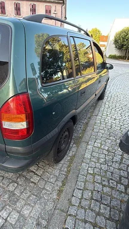 Gebraucht Opel Zafira 125 PS (91 kW) 2001 Grün Van / Kleinbus