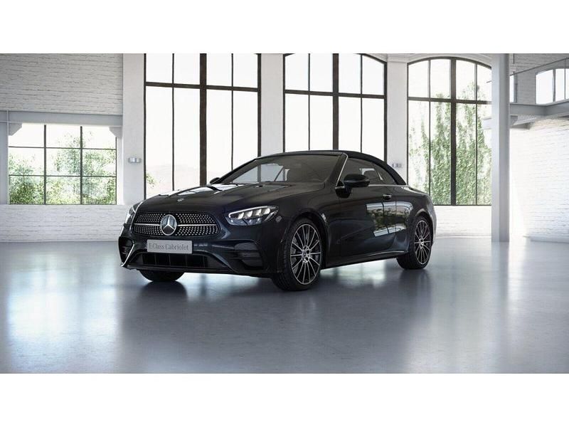 Gebraucht Mercedes E200 AMG 197 PS (144 kW) 2023 Metalliclack obsidianschwarz m Cabrio