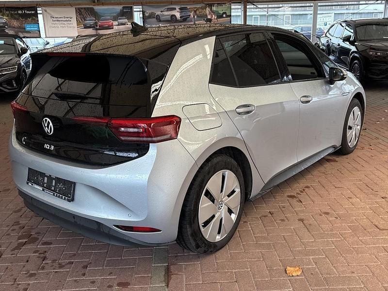 Gebraucht VW ID.3 Pro Performance 150 kW (204 PS) 2022 Scale silver metallic Kleinwagen