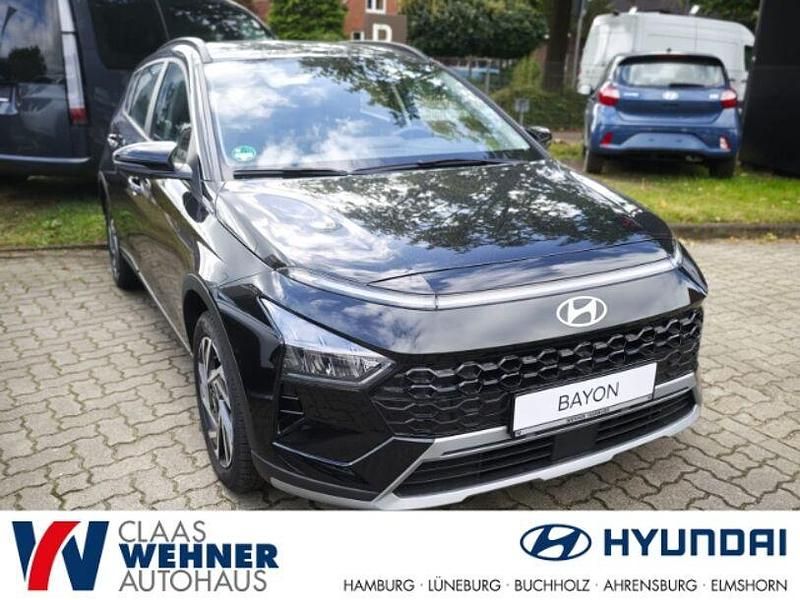 Schwarz Gebraucht 2024 Hyundai Bayon Trend SUV | 19.900 € (Superpreis) - Bild 1/4