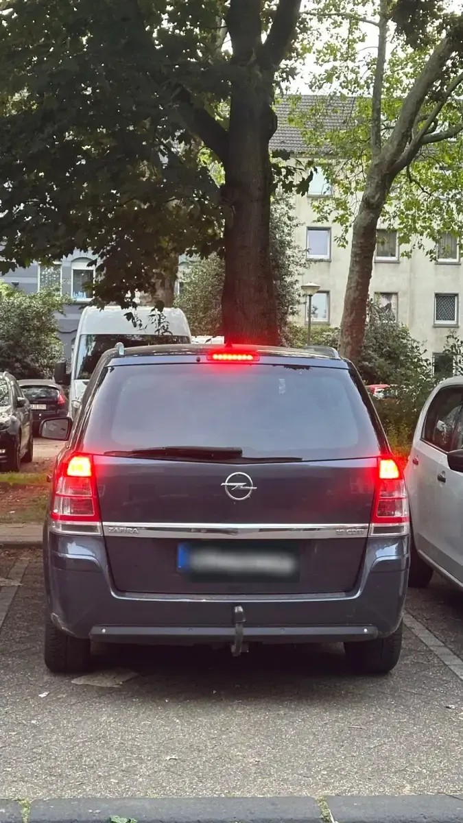 Gebraucht Opel Zafira Innovation 120 PS (88 kW) 2010 Van / Kleinbus
