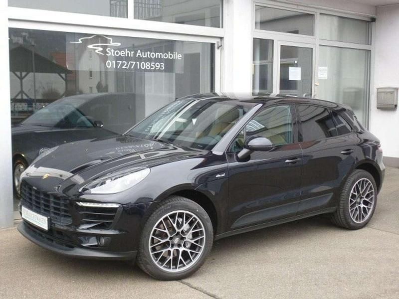 Tiefschwarz met Gebraucht 2018 Porsche Macan S SUV | 44.985 € (Teuer) - Bild 1/4