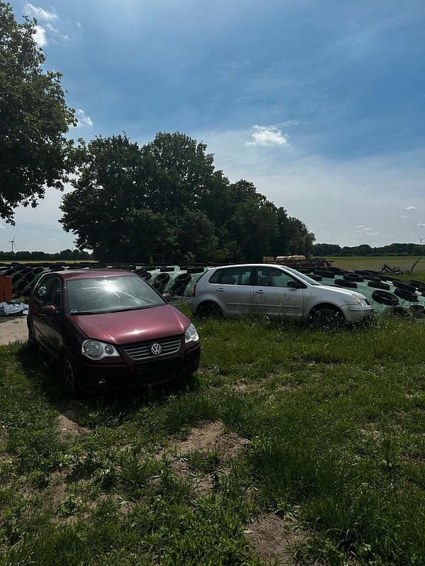 Gebraucht VW Polo 90 PS (66 kW) 2007 Rot Kleinwagen