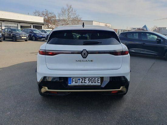 Gebraucht Renault Megane E-Tech Iconic 161 kW (220 PS) 2023 Weiß Limousine