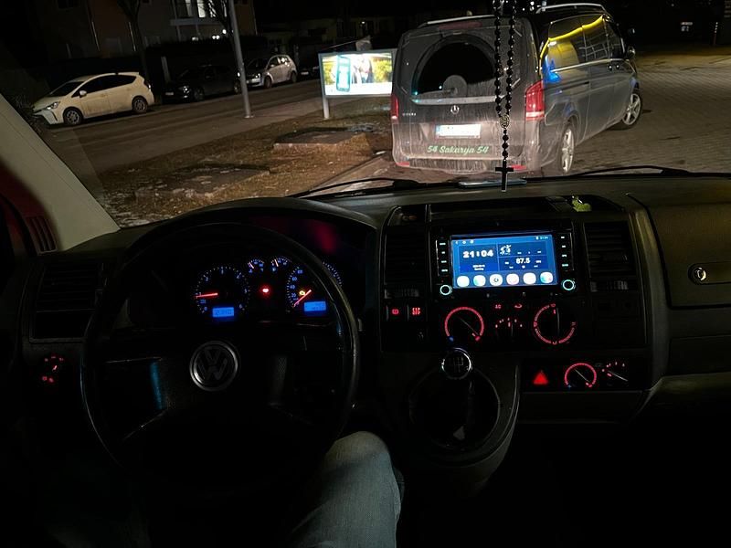 Gebraucht VW T5 105 PS (77 kW) 2007 Weiß Van