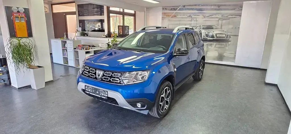 Gebraucht Dacia Duster Celebration 101 PS (74 kW) 2020 Blau SUV