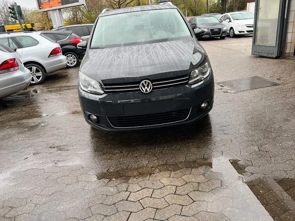 Gebraucht VW Touran Cup 105 PS (77 kW) 2015 Grau Van / Kleinbus